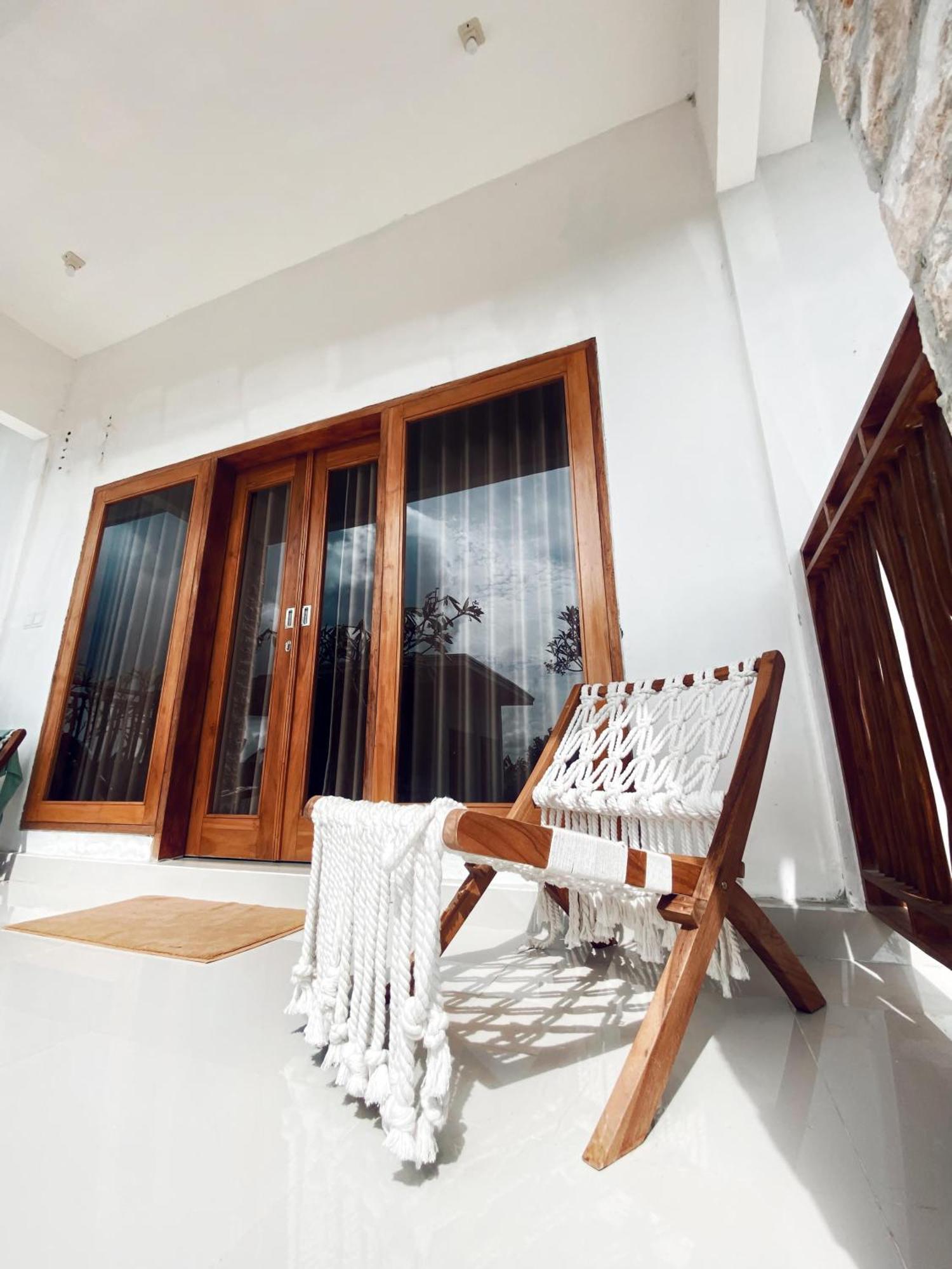 Sumbul View Surfcamp Hotell Airsatang Eksteriør bilde
